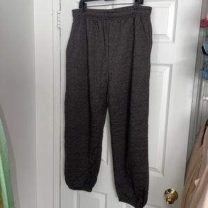 Prettylittlething Charcoal joggers Sz. L